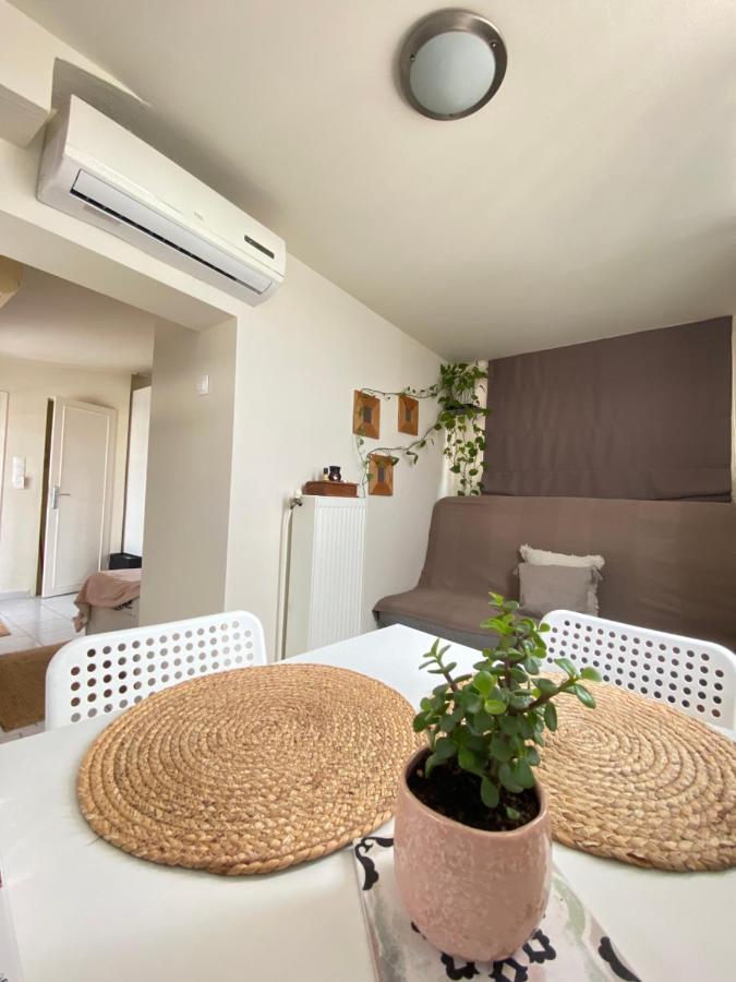 Private Apt. Acropolis View. Top Floor. Koukaki Atenas Exterior foto